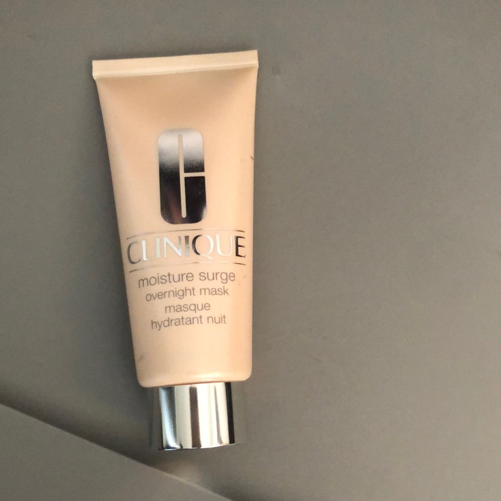 Clinique moisture surge overnight mask